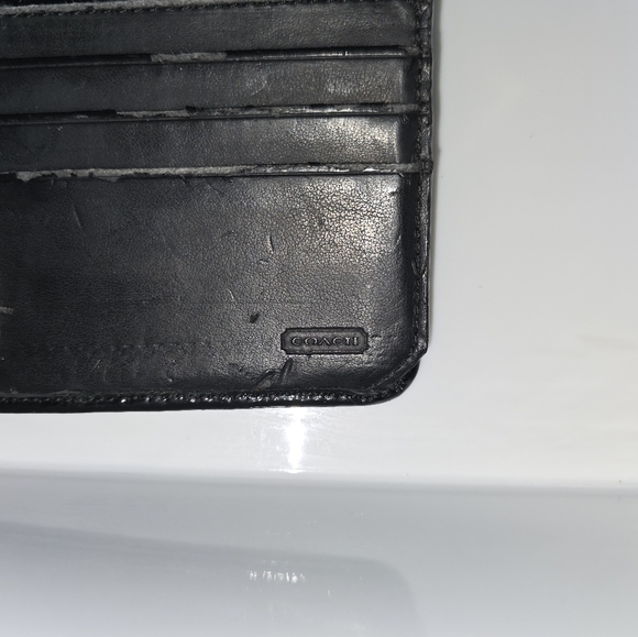Signature Coach Wallet- 100% Authentic, black with silver, bifold - Picture 3 of 14
